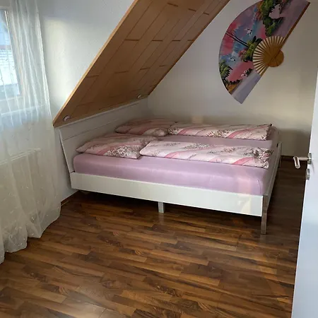 Ferienwohnung Naehe Bodensee. Meckenbeuren
